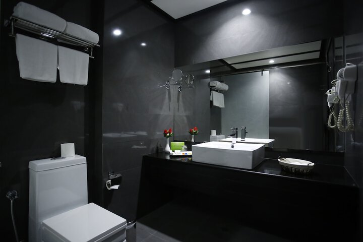 Room 20 of 49