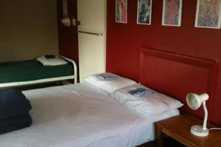 Room 13 of 62