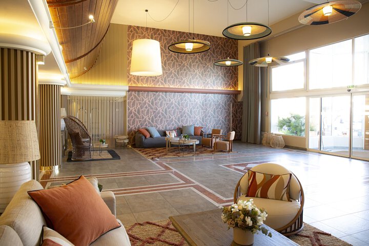 Lobby Photos