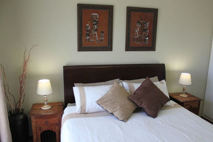 Room 4 of 13
