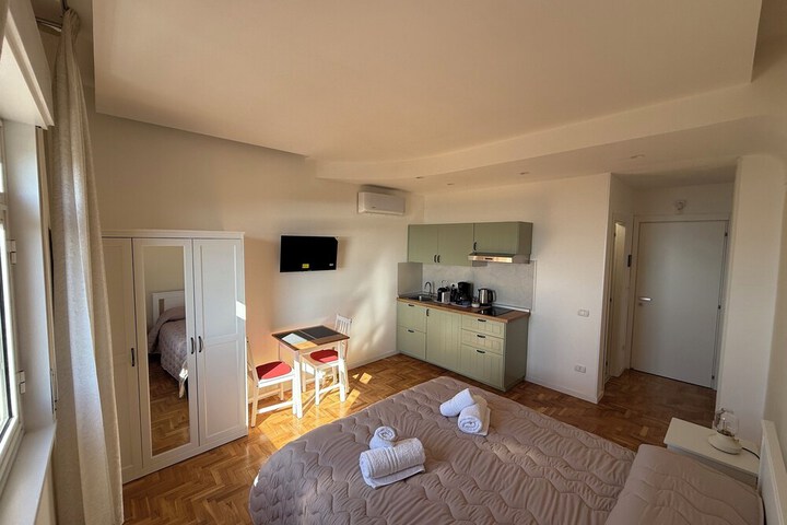 Room 5 of 55