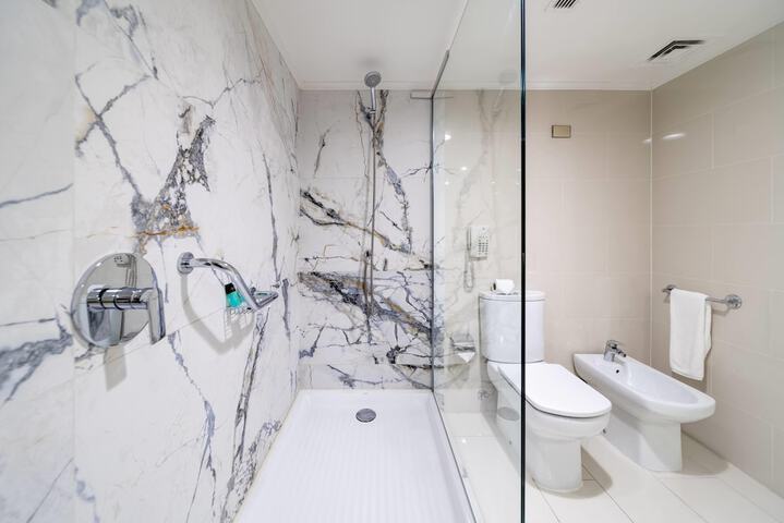 Bath Photo