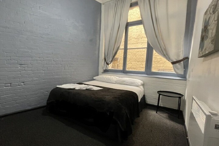 Room 19 of 31
