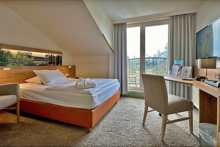 Room 7 of 43