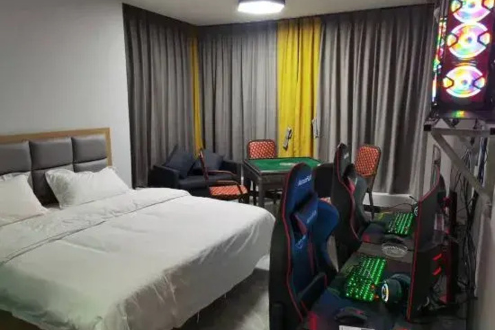 Xinfeng Electric Sports Hotel (Jiejie No.1 Shop)