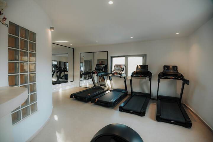 Health and Fitness 204 of 257