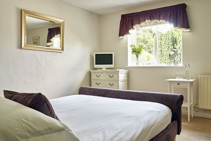 Room 15 of 40