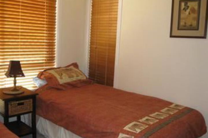 Room 15 of 30