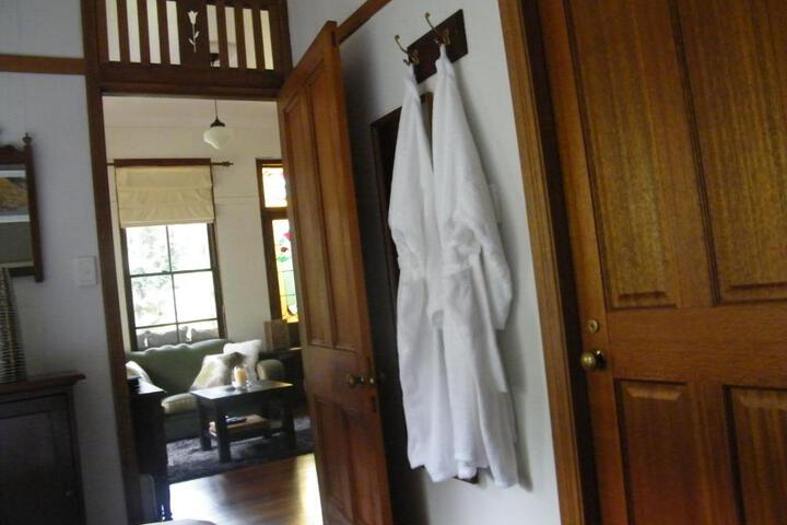 Photo 5