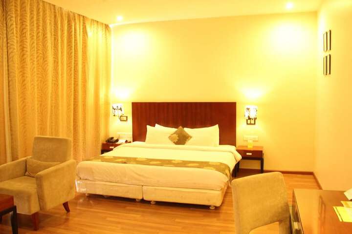 Room 14 of 53