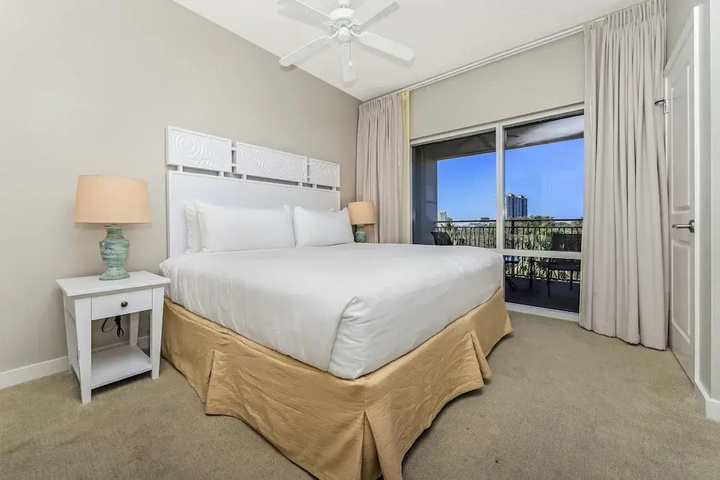 Room 3 of 16