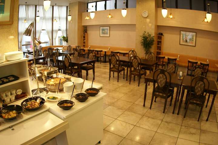 Dining Photos