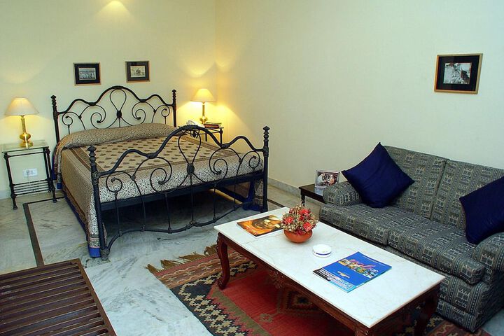 Room 21 of 57