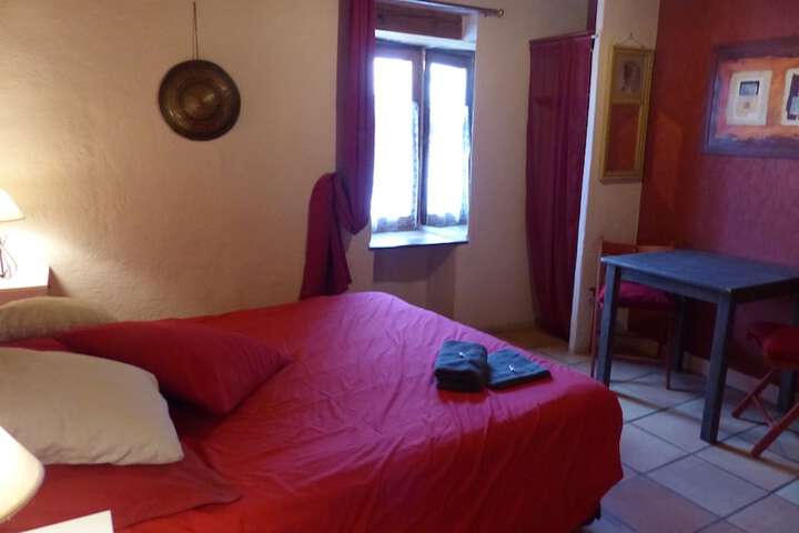 Room 14 of 23