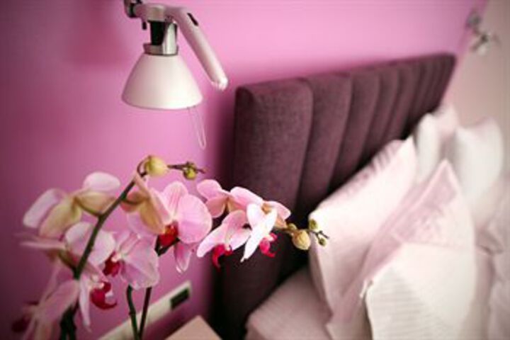 Room 28 of 60