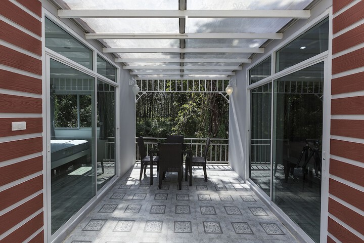 Terrace/Patio 29 of 50