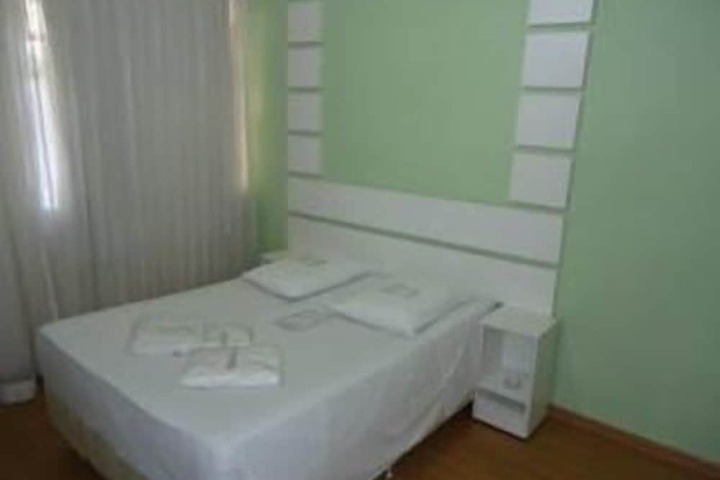 Room 11 of 43