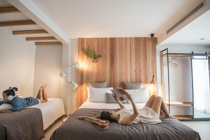 Room 6 of 46