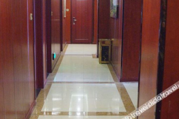 Hotel Interior 19 of 32