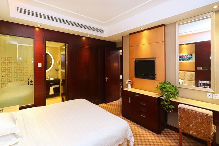 Room 20 of 44