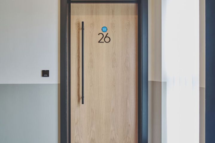 Room 45 of 73