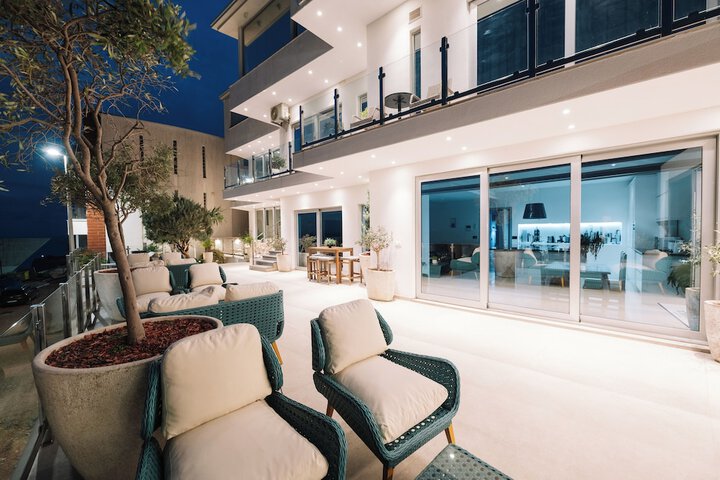 Terrace/Patio 105 of 257