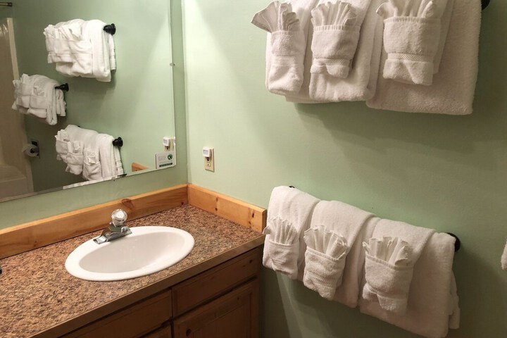 Room 119 of 186