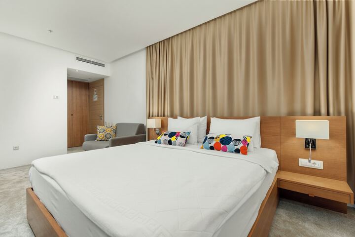 Room 30 of 150