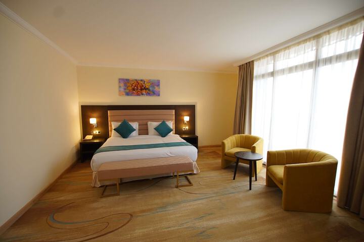 Room 12 of 54