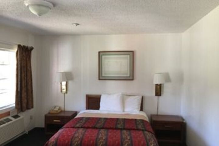 Room 26 of 52
