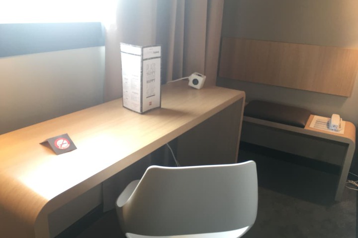 Room amenity