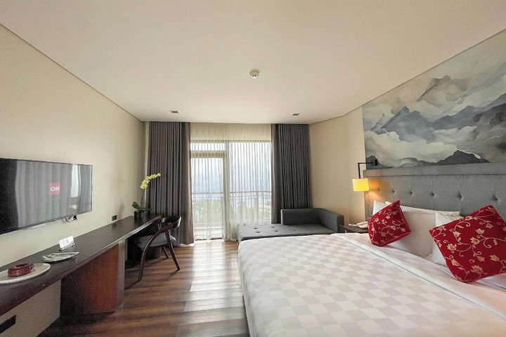 Room 32 of 130
