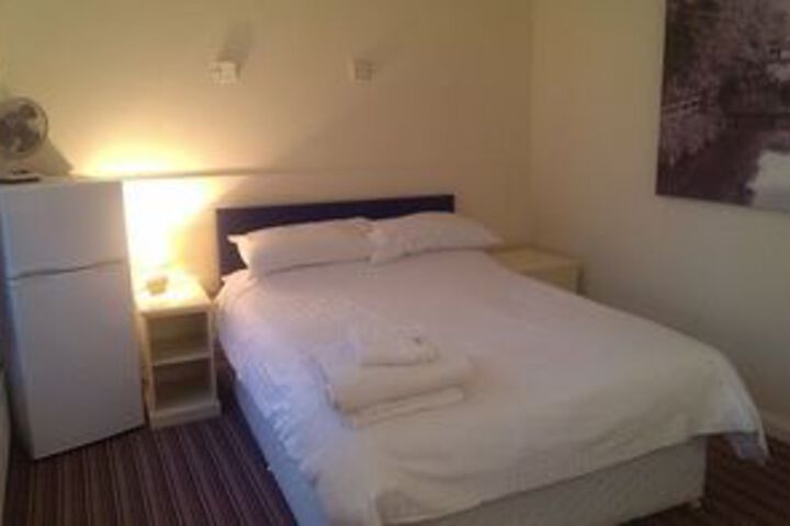 Room 51 of 117