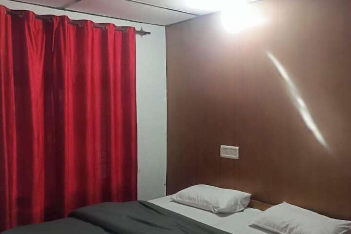 Room 20 of 40