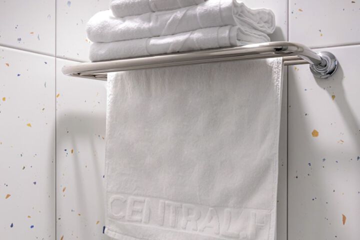 Room 51 of 84