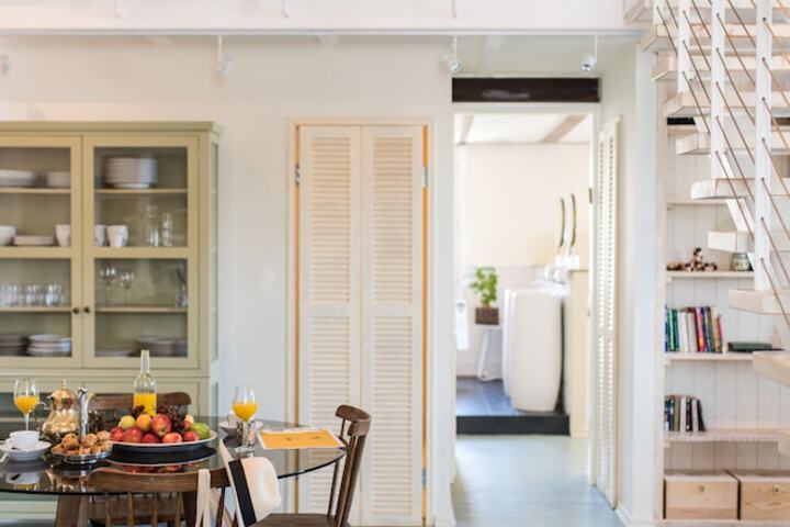 Dining Photos