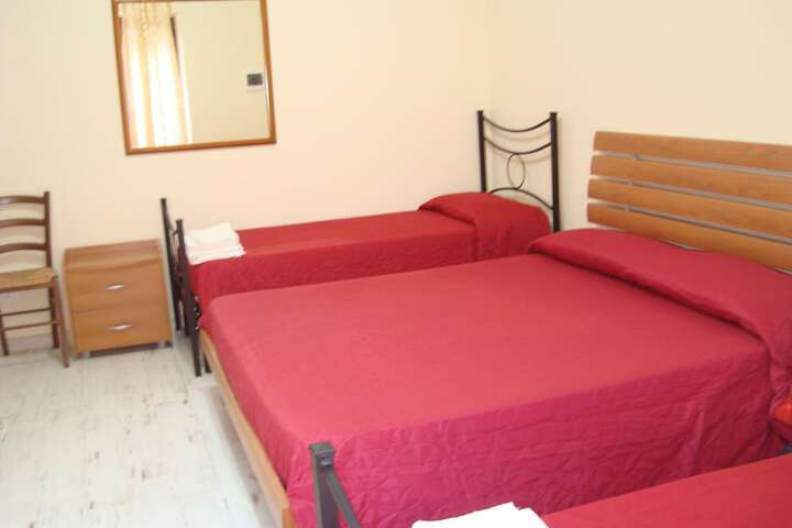 Room 10 of 17