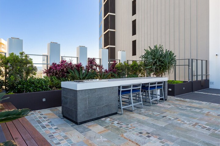 Property Grounds 60 of 75