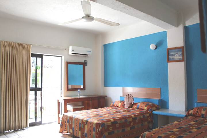 Room 18 of 40