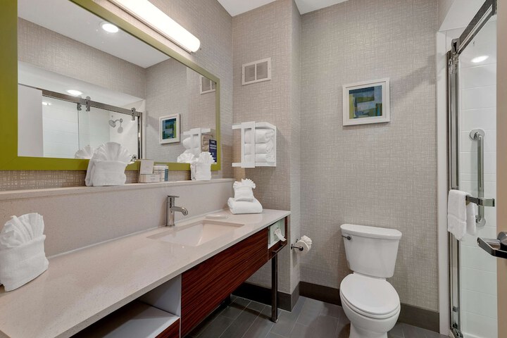 Bathroom shower