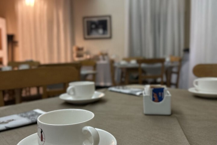 Breakfast/Coffee Service 37 of 52