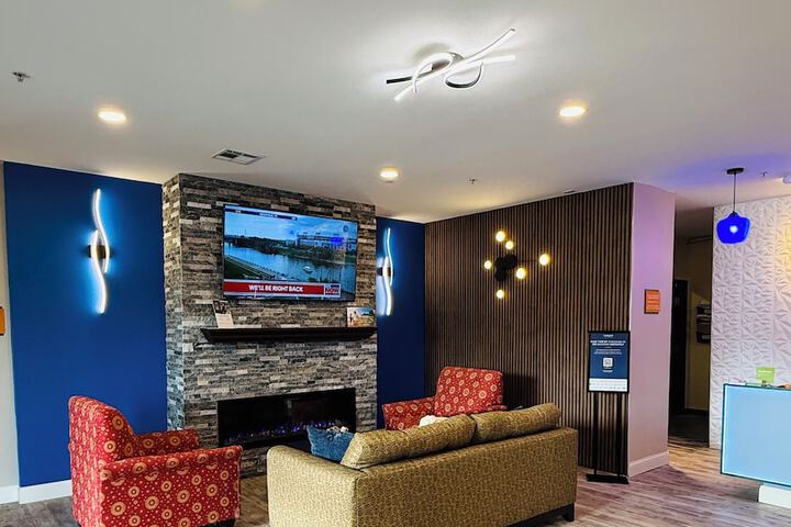 Lobby Entry