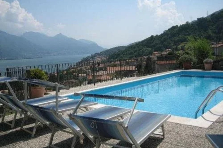 Pool 6 of 11