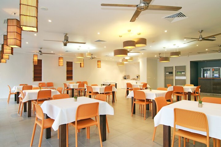 Breakfast/Coffee Service 33 of 47