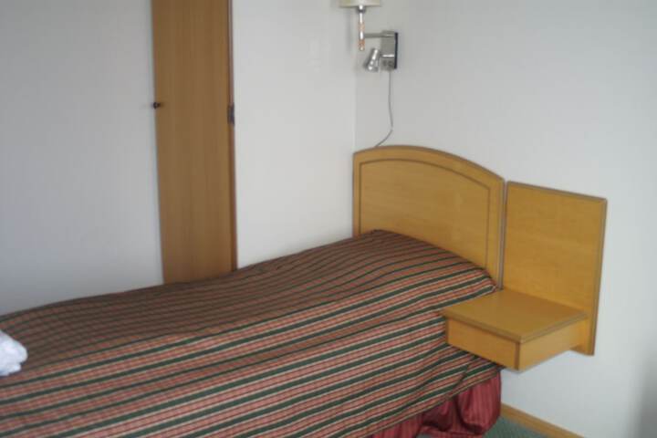 Room 17 of 44