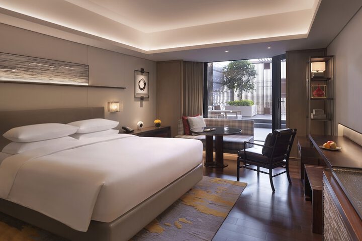 Room 20 of 98