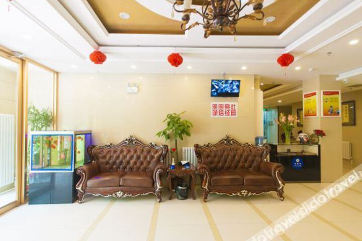 Hotel Interior 9 of 16