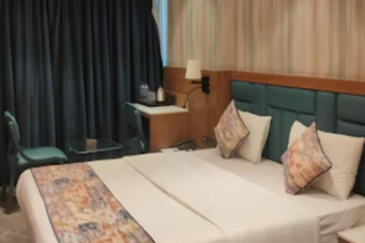 Room 5 of 29