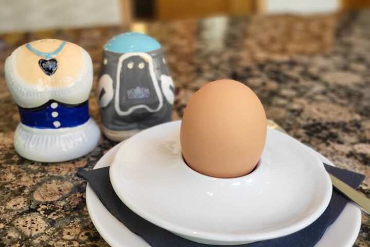 Breakfast/Coffee Service 132 of 172