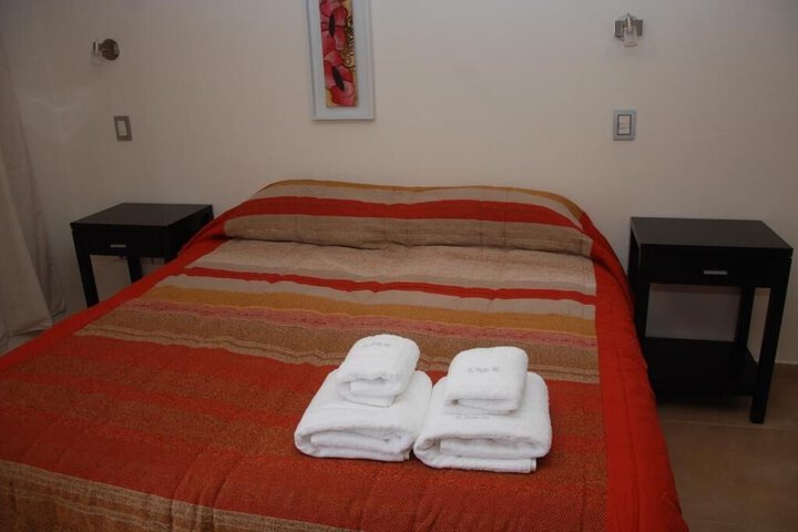 Room 17 of 136